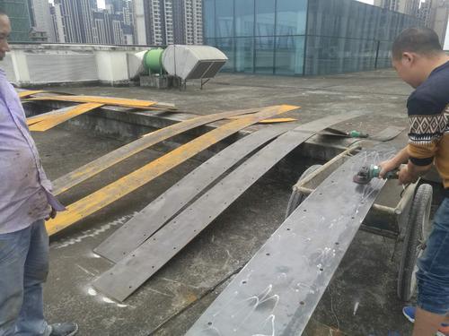 加固公司粘鋼加固施工中需要注意哪些問(wèn)題?